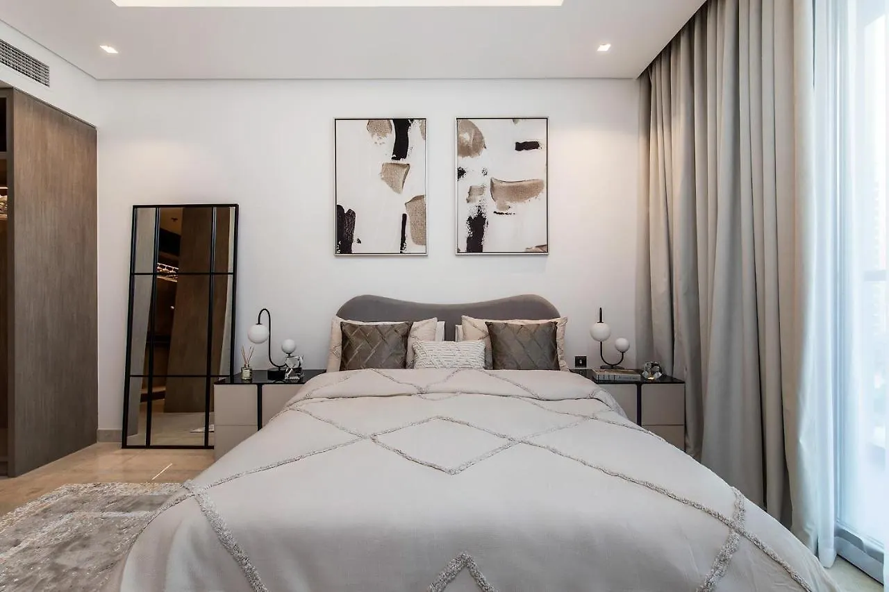 Luxury Apartments In Business Bay Dubaj