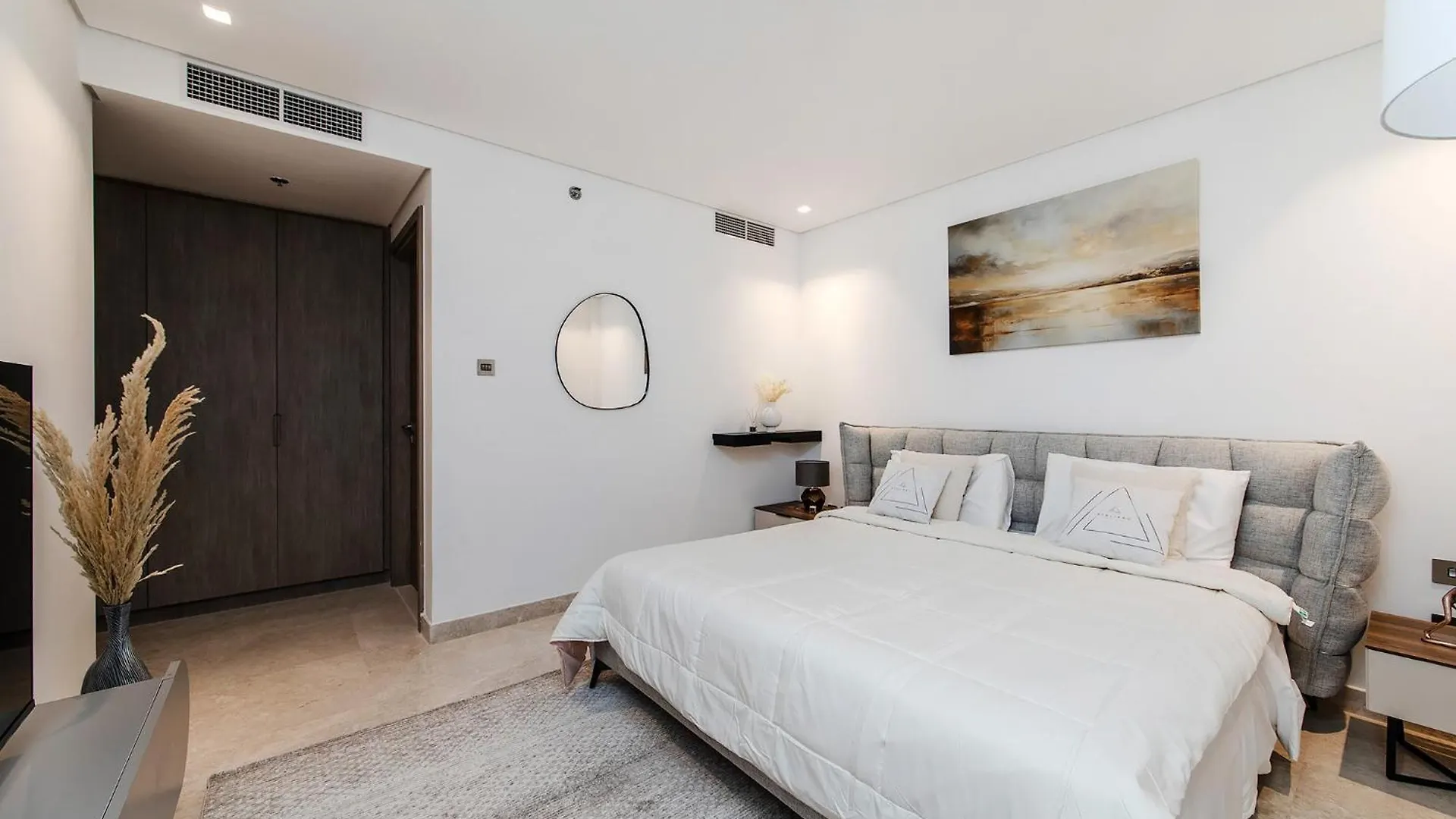 Luxury Apartments In Business Bay Dubaj Egyesült Arab Emírségek