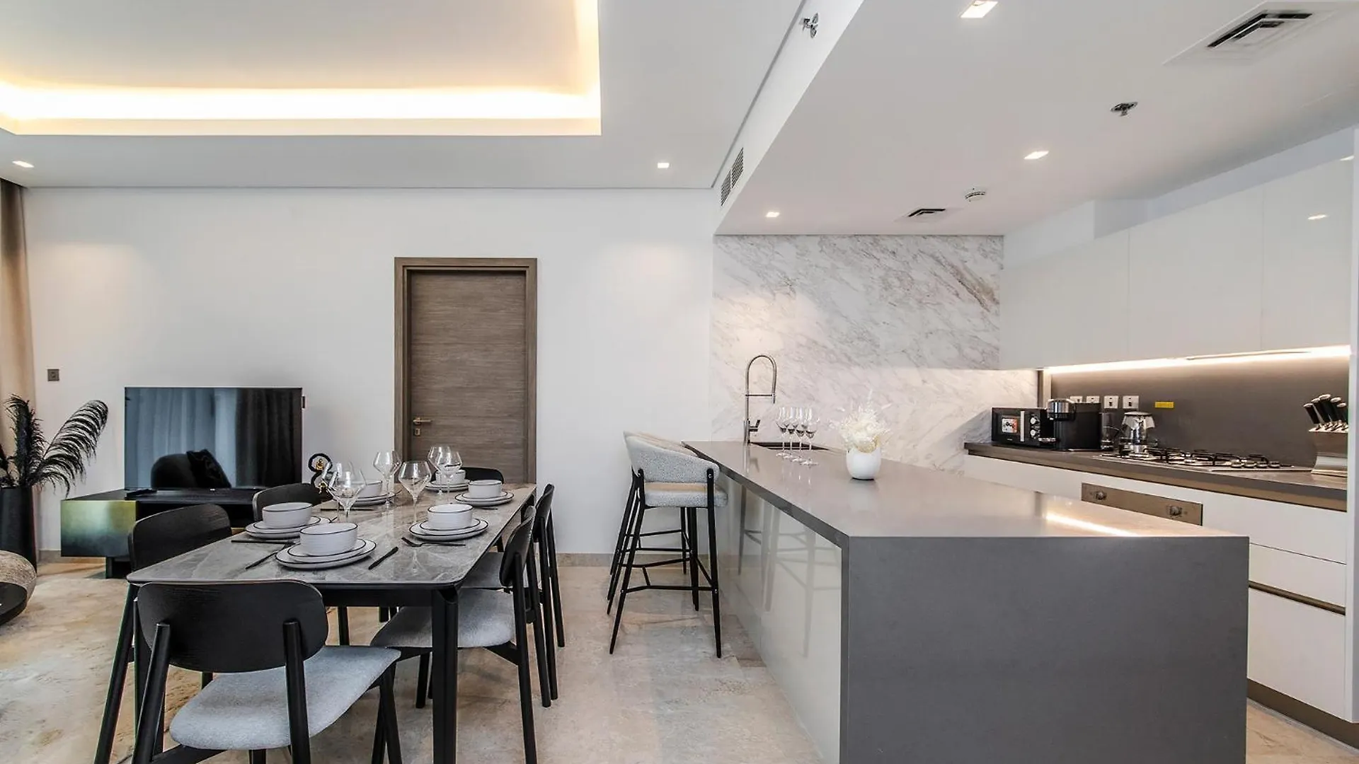 Luxury Apartments In Business Bay Dubaj 0*,